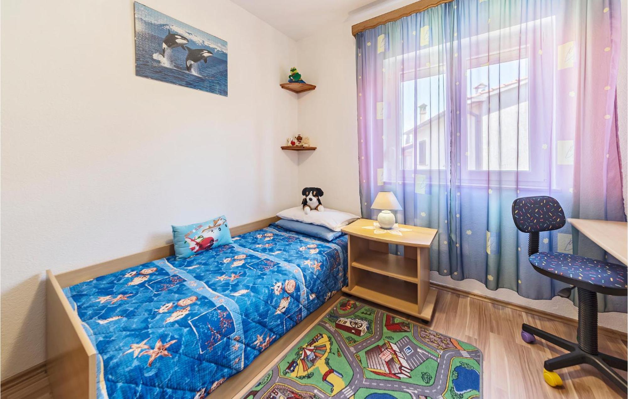 2 Bedroom Lovely Apartment In Labin ลาบิน ภายนอก รูปภาพ